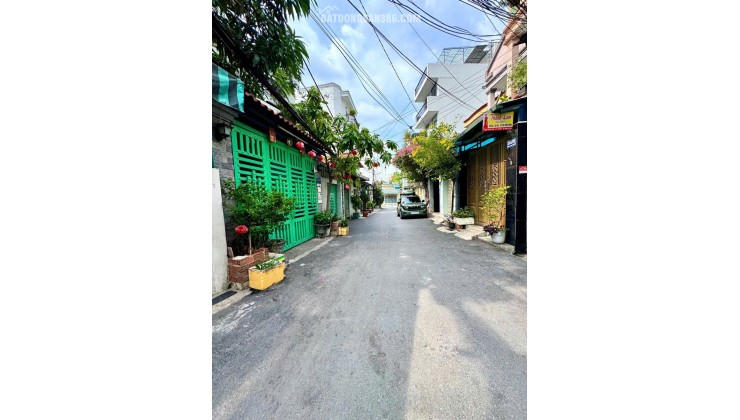 Chính chủ cần bán nhà đẹp Gò Vấp- Hẻm xe hơi- Cách 100m mặt tiền Lê Đức Thọ